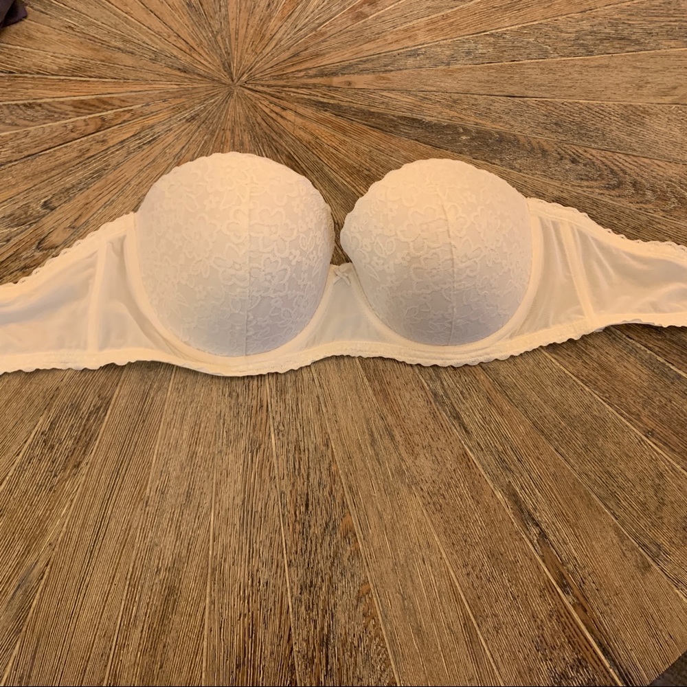 •Aerie• new without tags strapless bra